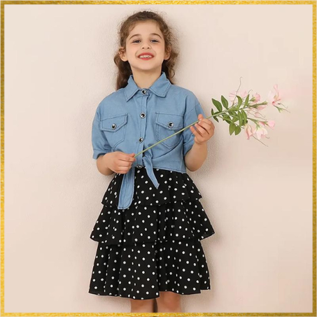 ملابس الأطفال