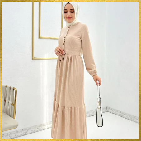 ملابس نسائية