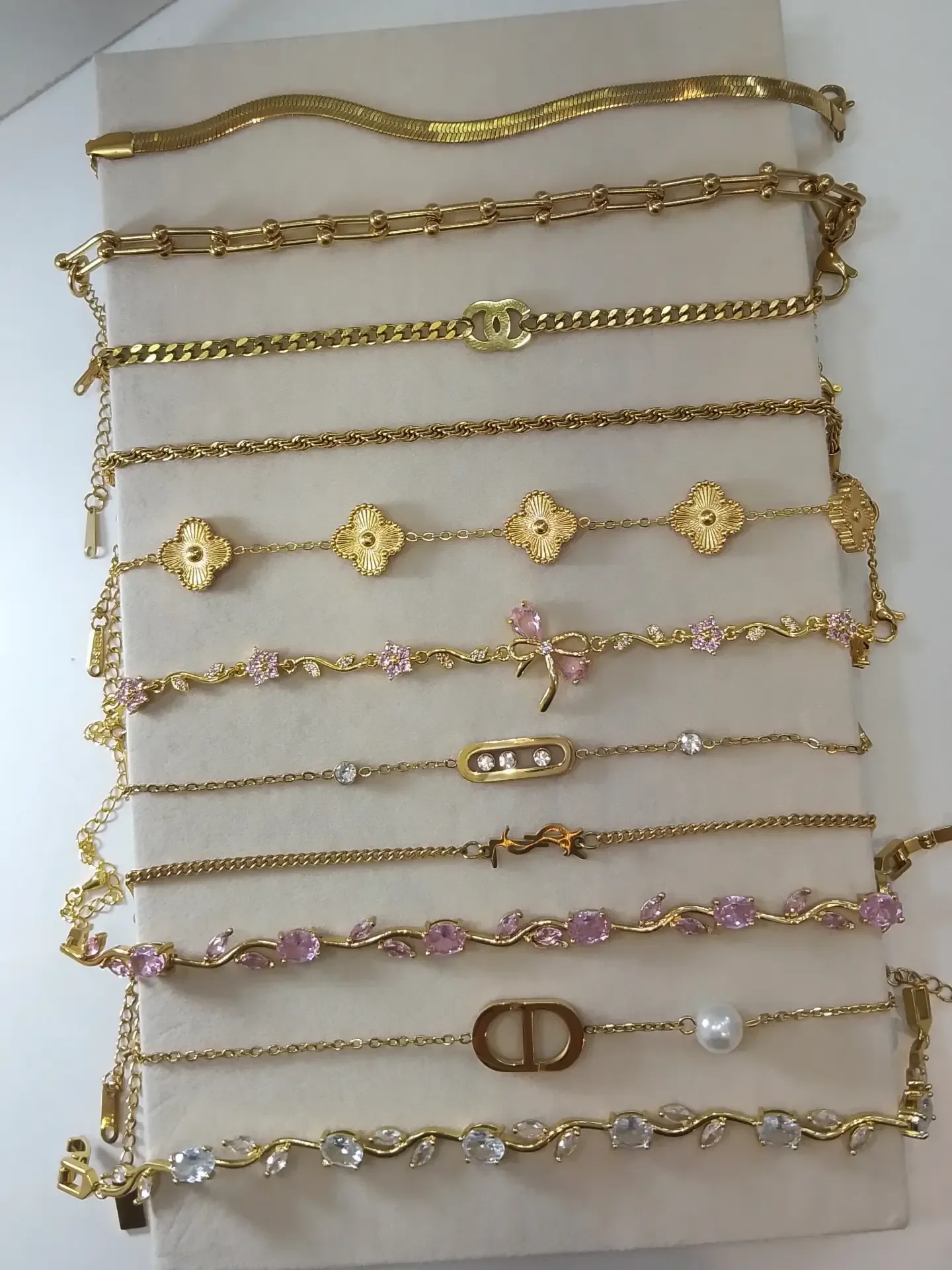 bracelets ✨