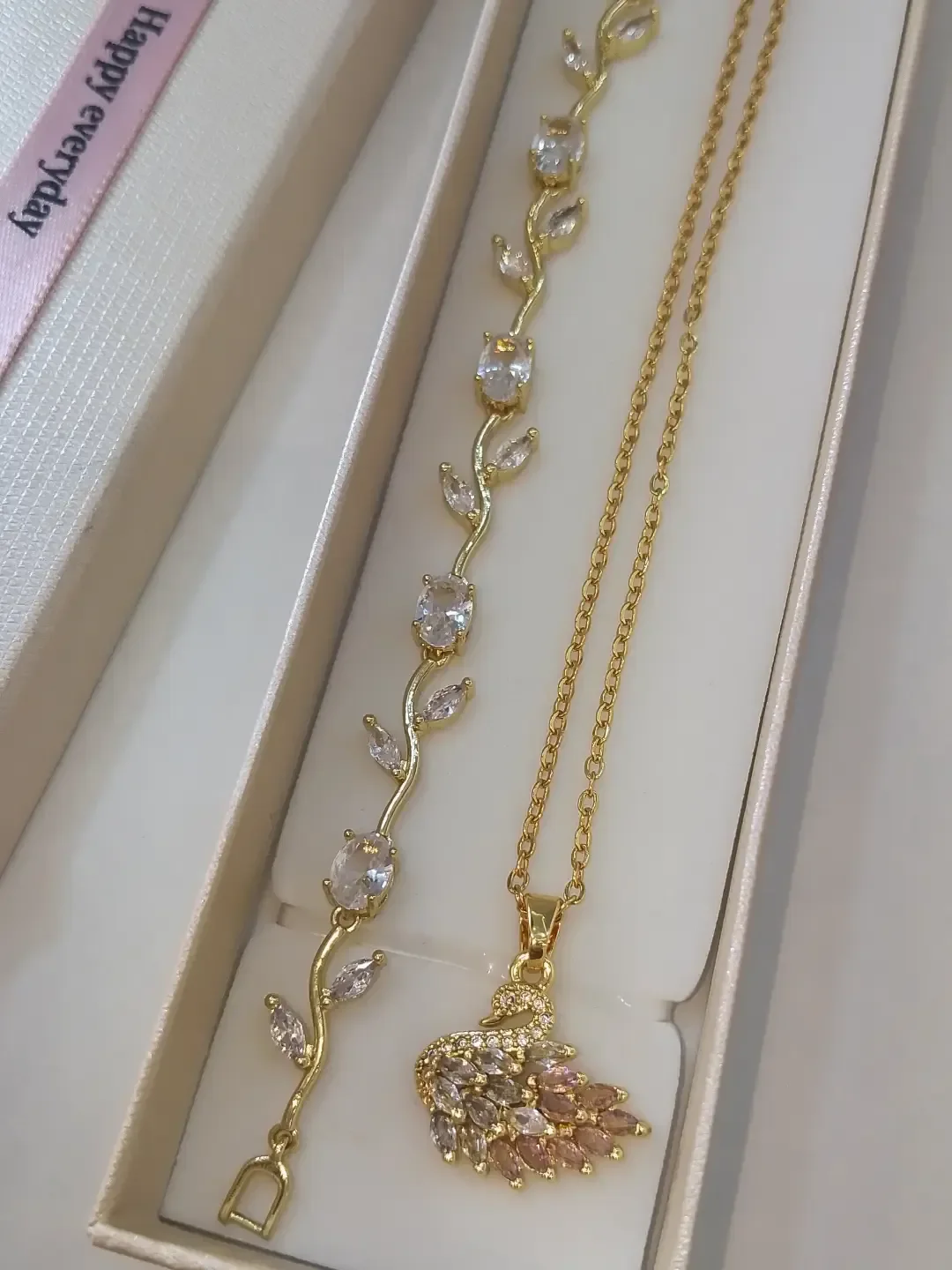 Collier + bracelet 🌷🩷🦢