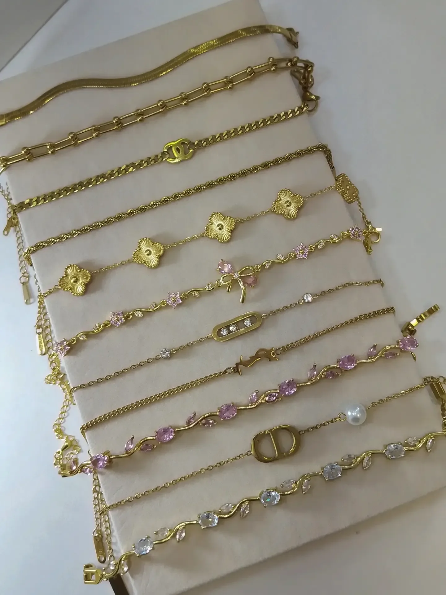 bracelets ✨