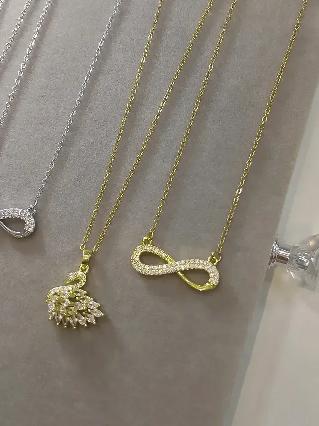 Golden vs silver 🤍✨