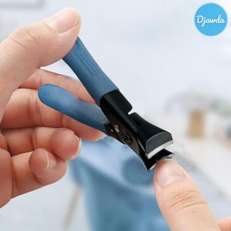 مقلم أظافر احترافي الجديد (T)