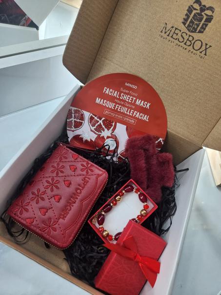 ❤️ Boxe Rouge – Énergie & Style ❤️ ( 4 articles)