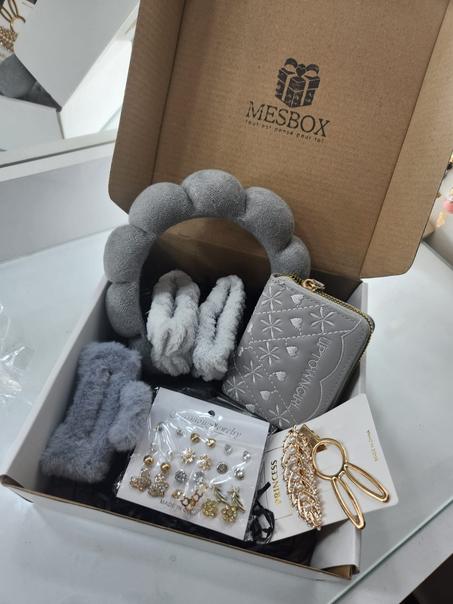 🩶 Boxe Grise – Élégance Discrète & Style au Quotidien 🤍 (5 articles)