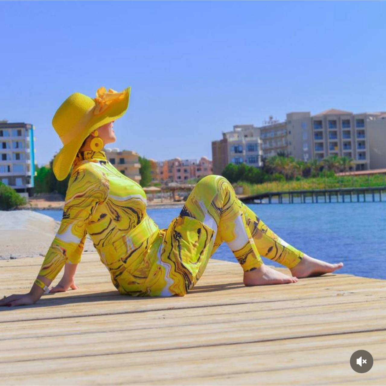بوركيني مكون من 4 قطع أنيق وعصري