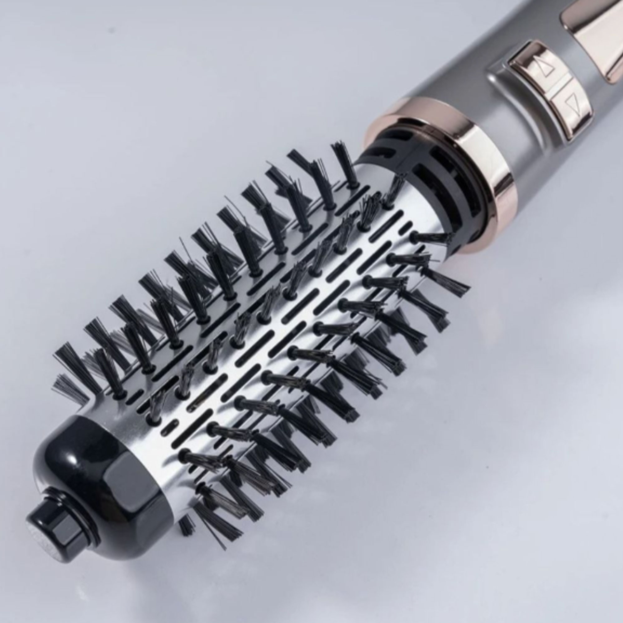 •   فرشاة تصفيف دوارة و مجفف الشعر من gemei