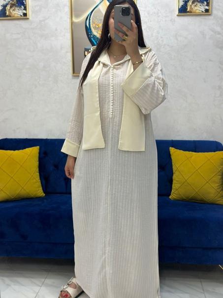 جلابة بالشال مخدومة بالعقاد