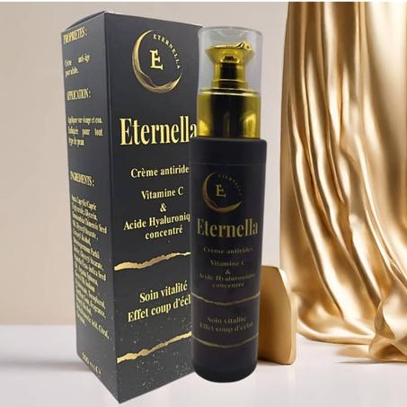 كريم الوجه المرطب و المحارب للتجاعيد بفيتامين سي وحمض الهيالورونيك Eternella