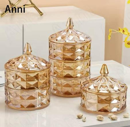 Bonbonnière en verre doré à 3 niveaux