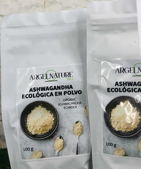 بودرة جذور الأشواجندا (أو الجنسنغ الهندي) العضوية 100%🌿