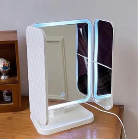 LED مرآة تجميل سمارت بيوتي ثلاثية الجوانب قابلة للطي مع إضاءة