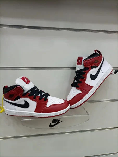 حذاء للاطفال