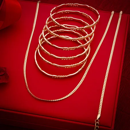 أونسومبل مجوهرات أنيق