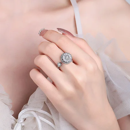 خاتم نسائي دوار