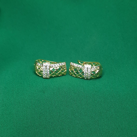 boucle d'oreille en or 18 carats