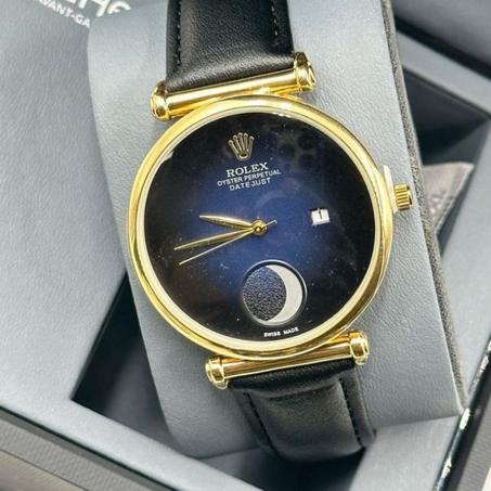 Rolex Oyster Perpetual Datejust.