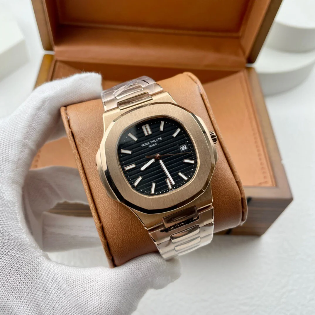 Montre de luxe pour homme – Patek Philippe Nautilus Or Rose