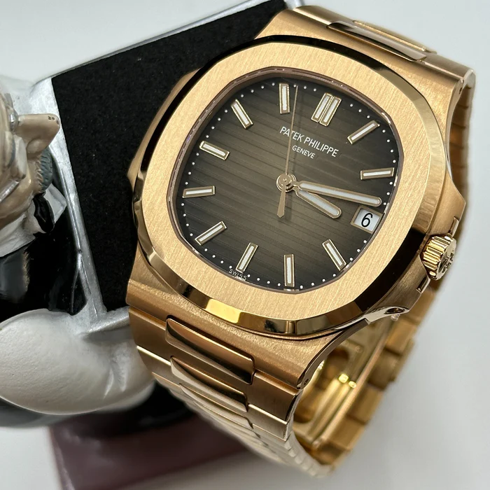 Montre de luxe pour homme – Patek Philippe Nautilus Or Rose