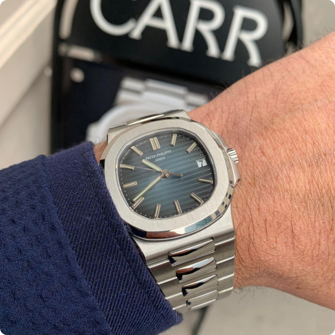 Montre de luxe pour homme – Patek Philippe Nautilus