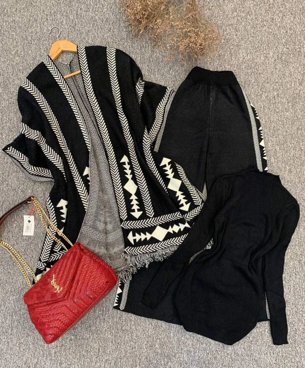 Cod 1 انسومبل ثلالث قطع