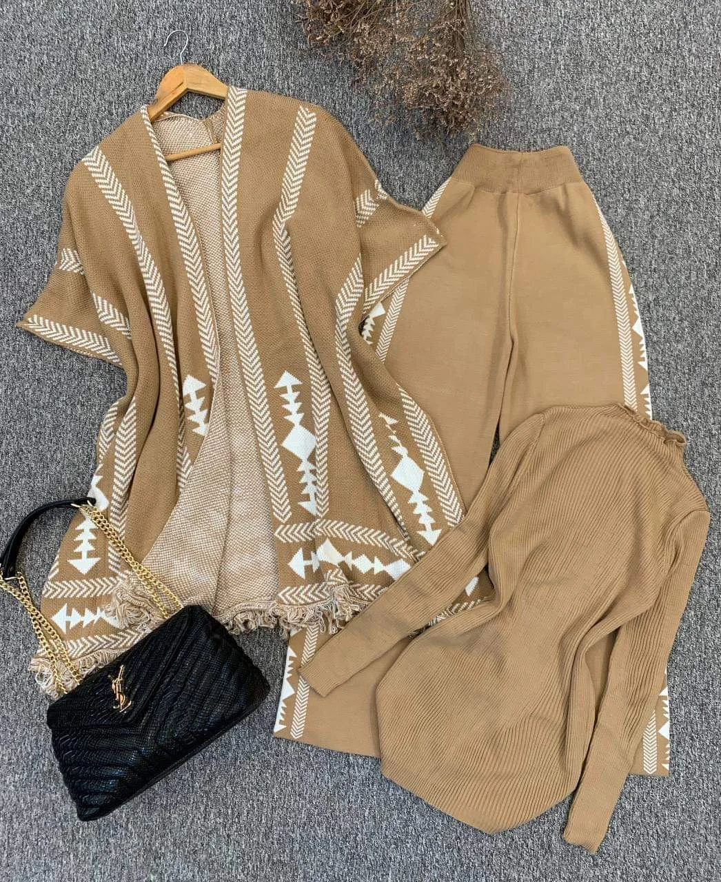 Cod 1 انسومبل ثلالث قطع