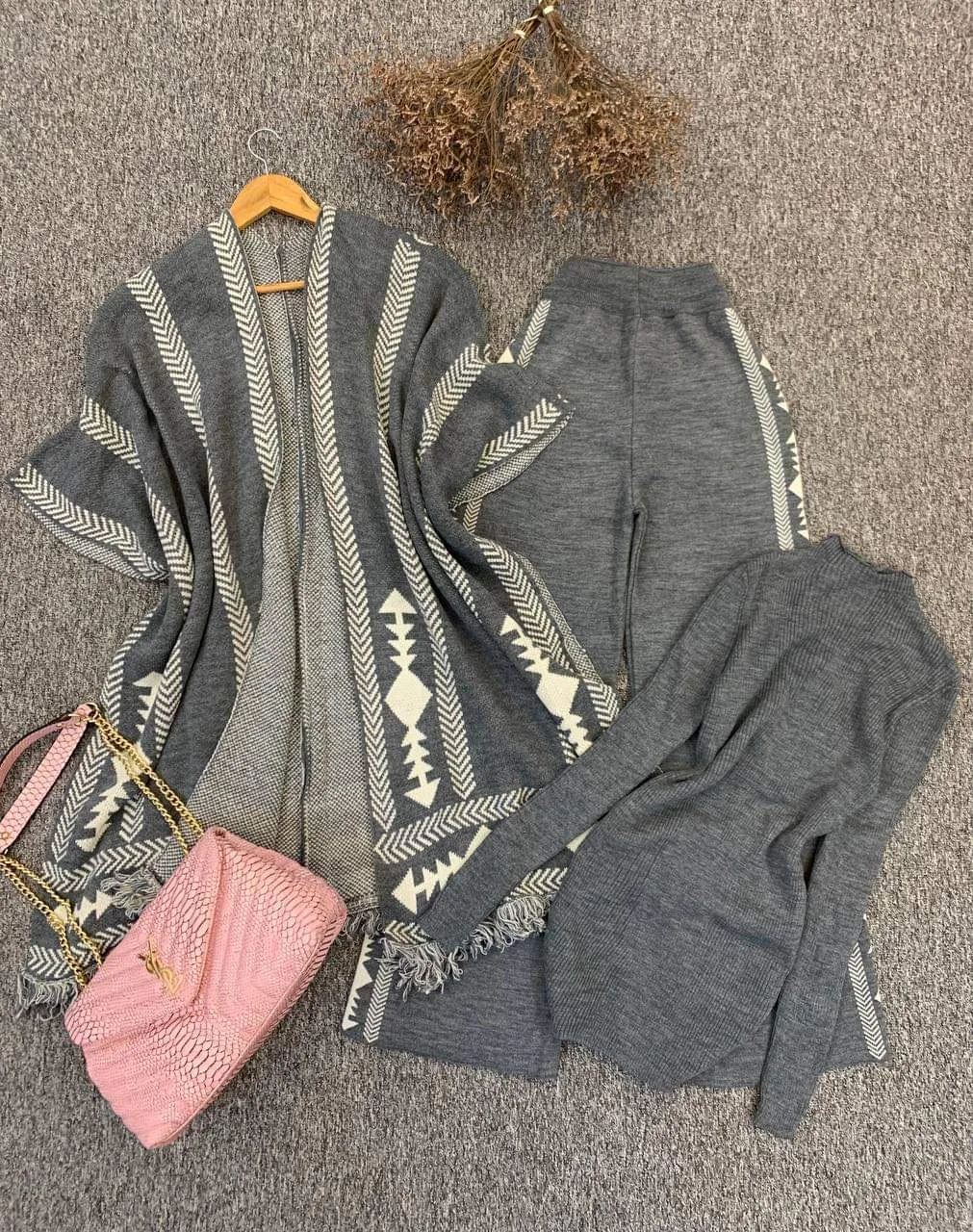 Cod 1 انسومبل ثلالث قطع