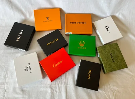 محافظ رجالية