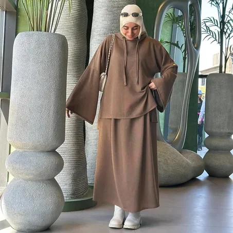 Ensemble confortable et modeste