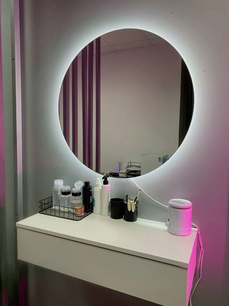 Pack ( Coifeuse + miroir + pouf )