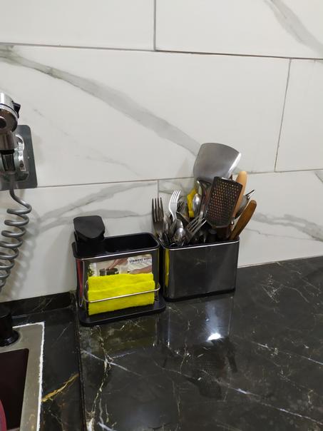 منظم ادوات التنظيف و حامل ادوات الاكل