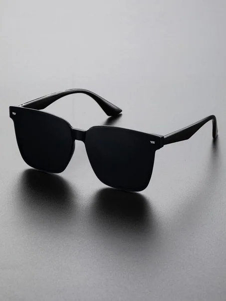 Lunettes de mode à détails rivets pour hommes