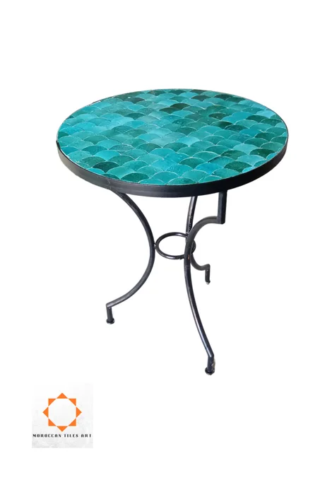 Table en zellige vert d'eau