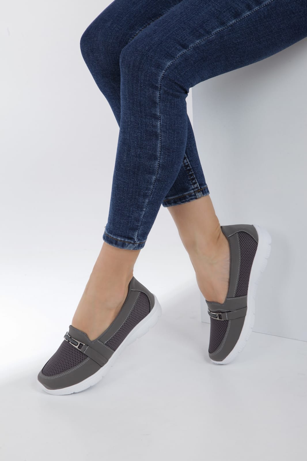 Chaussures orthopédiques respirantes  pour femmes S-031