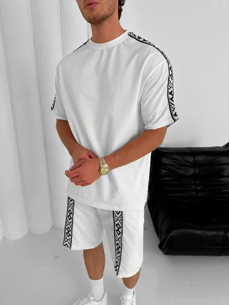 ENSEMBLE TRIBAL