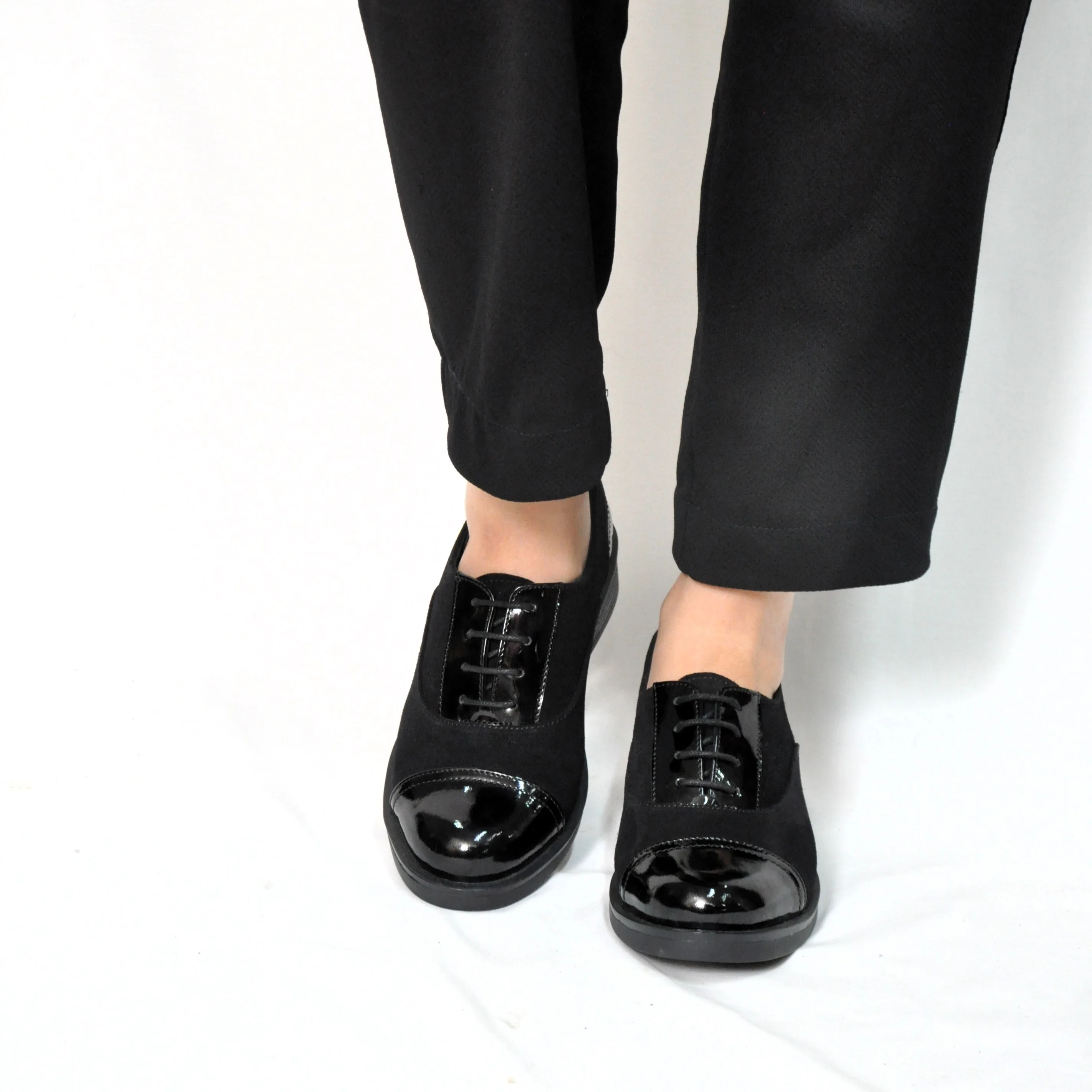 chaussures plates pour femme en DAIM