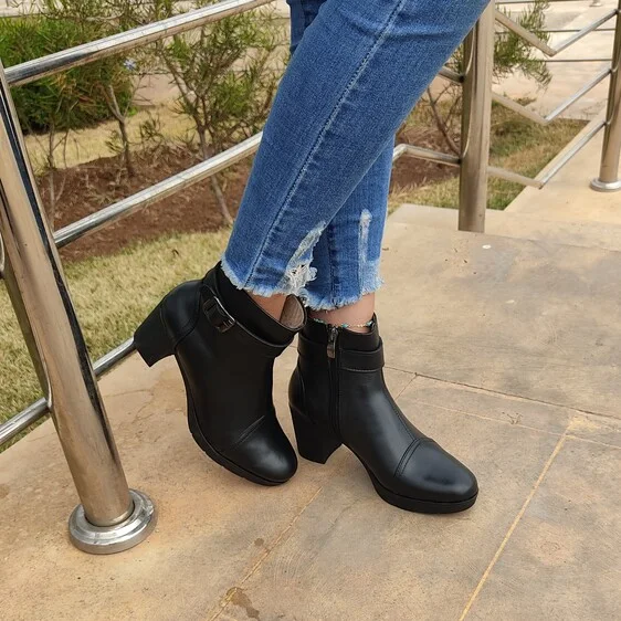 bottines femme 100 % cuir Noir