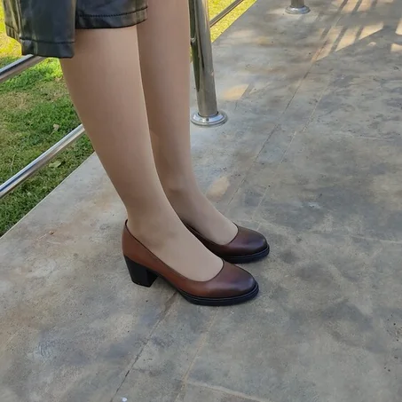 Escarpins femme a talon - marron