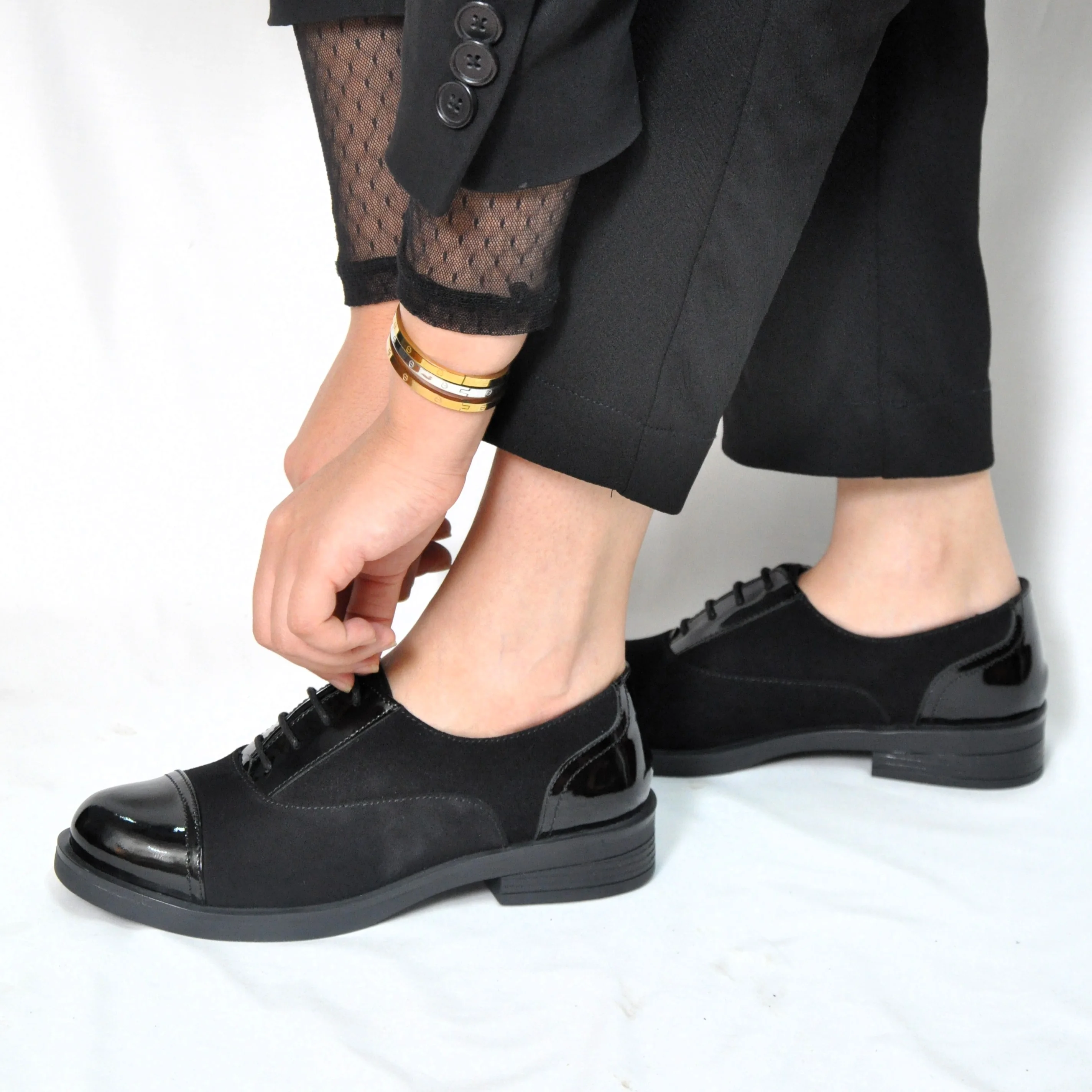 chaussures plates pour femme en DAIM