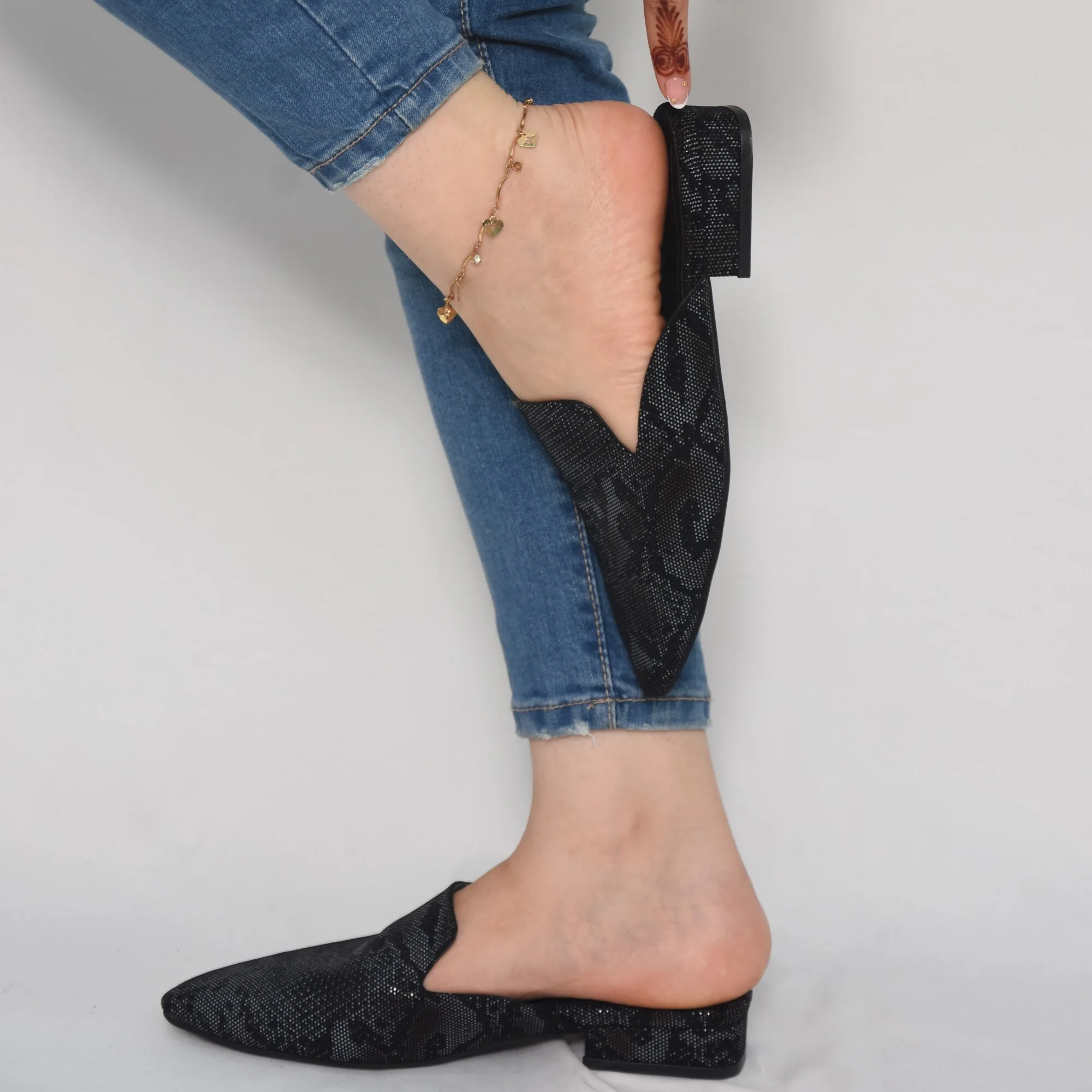 Mules plates  à bout pointu  EN   Noir/Bronze Métallisé Façon Python