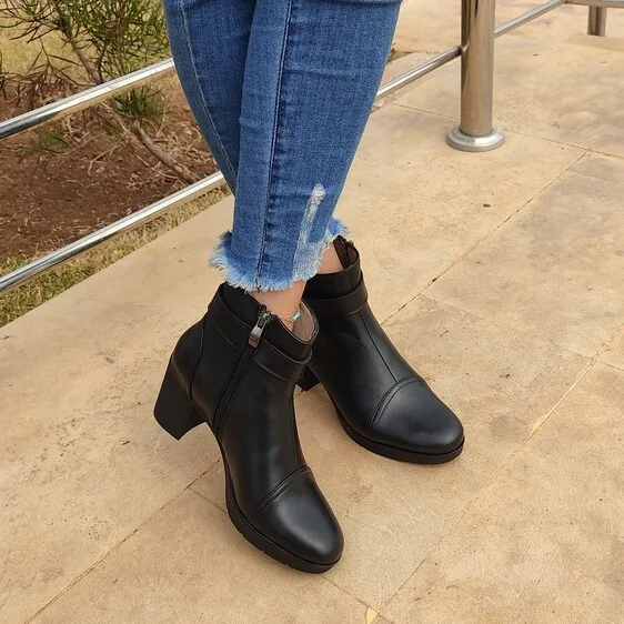 bottines femme 100 % cuir Noir