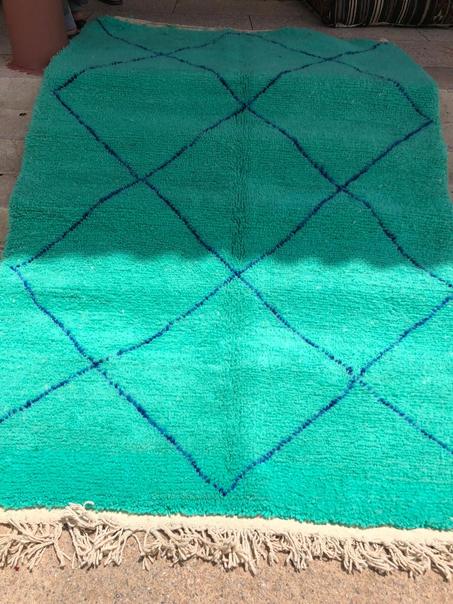 Beni ouaraine rug