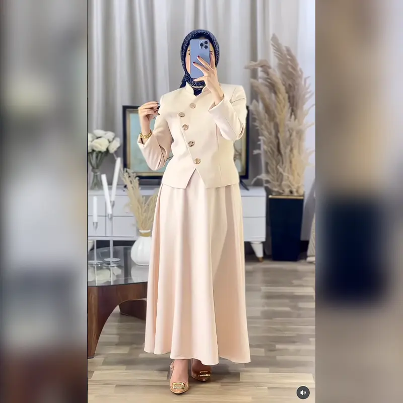 طقم ليان الأنيق بالبيج والنوار