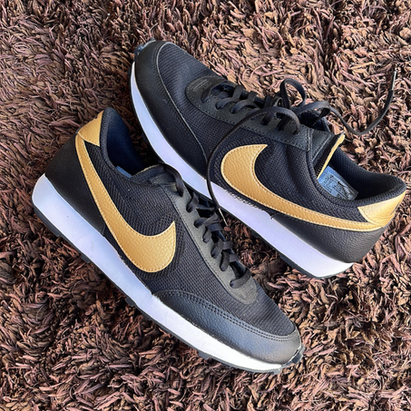 Occasion | Nike Daybreak Noir Metallic Doré | 39