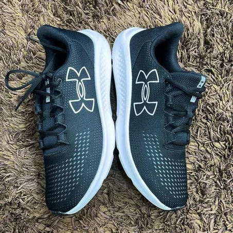 Neuve | Under Armour Charged Pursuit 3 | 43