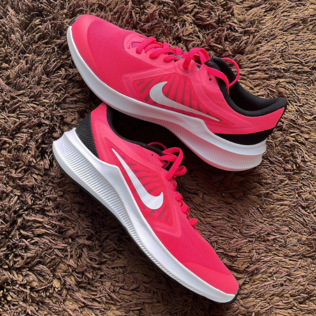 Neuve | Nike Downshifter 10 | 39