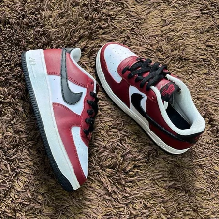 Occasion | Nike Air Force 1 LV8 | 38