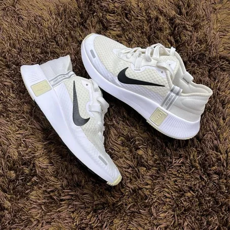 Occasion | Nike Reposto | 43