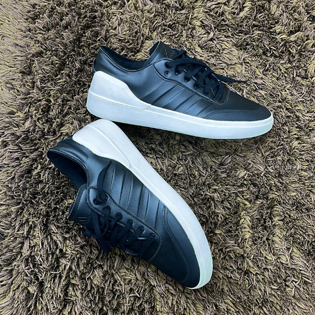 Neuve | Adidas Court Revival | 44 ⅔