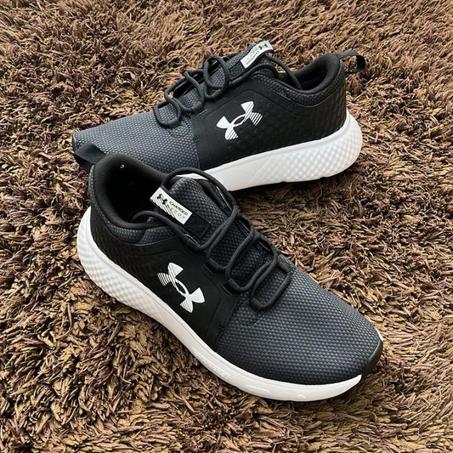 Neuve | Under Armour Charged | 41